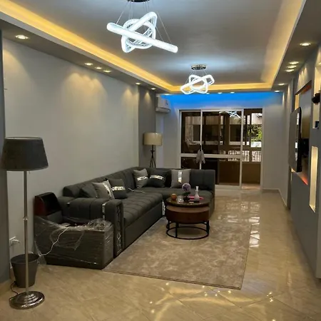 Modern Flat 3 Rooms And 2 Bathroom Amazing Location شقة فندقية حديثة و جديدة كاملة مدينة نصر بالقرب من ستي ستارز 2 غرف نوم 2 حمام وصالة و بلكونة Le Caire Extérieur photo