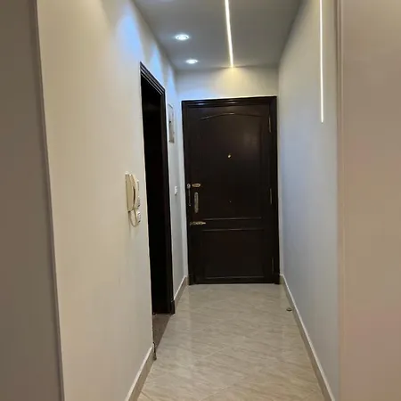 Modern Flat 3 Rooms And 2 Bathroom Amazing Location شقة فندقية حديثة و جديدة كاملة مدينة نصر بالقرب من ستي ستارز 2 غرف نوم 2 حمام وصالة و بلكونة Le Caire Extérieur photo