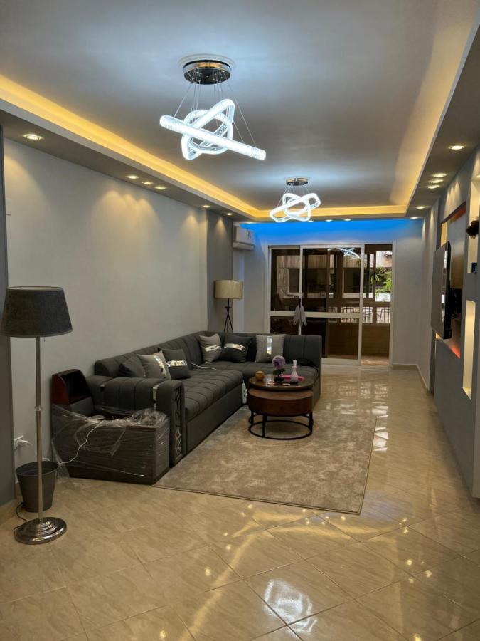 Appartement Modern Flat 3 And 2 Bathroom Amazing Location حديثة و جديدة كاملة مدينة نصر بالقرب من ستي ستارز 2 غرف نوم 2 حمام وصالة و بلكونة *