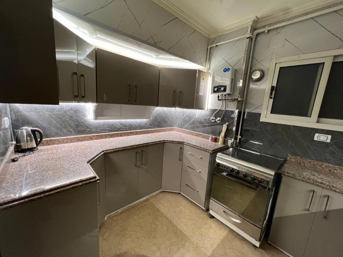 Modern Flat 3 And 2 Bathroom Amazing Location حديثة و جديدة كاملة مدينة نصر بالقرب من ستي ستارز 2 غرف نوم 2 حمام وصالة و بلكونة