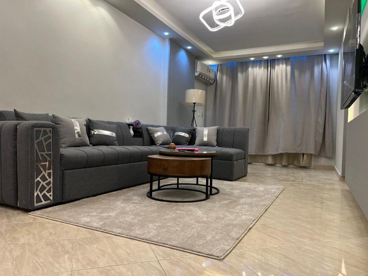 Appartement Modern Flat 3 And 2 Bathroom Amazing Location حديثة و جديدة كاملة مدينة نصر بالقرب من ستي ستارز 2 غرف نوم 2 حمام وصالة و بلكونة