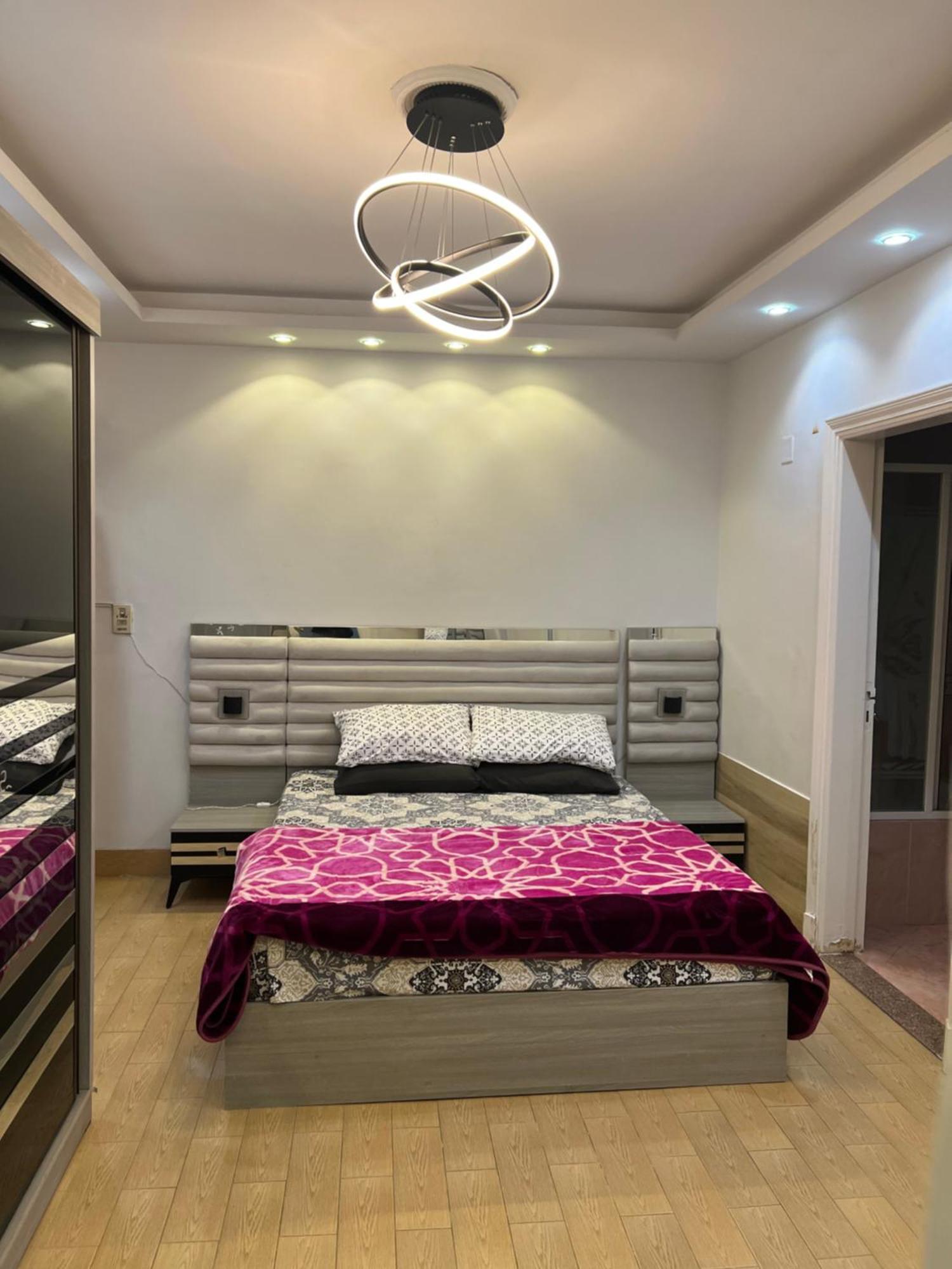 Modern Flat 3 And 2 Bathroom Amazing Location حديثة و جديدة كاملة مدينة نصر بالقرب من ستي ستارز 2 غرف نوم 2 حمام وصالة و بلكونة Appartement