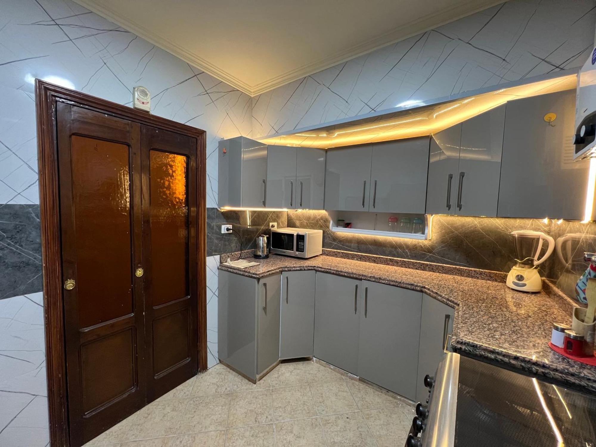 Modern Flat 3 And 2 Bathroom Amazing Location حديثة و جديدة كاملة مدينة نصر بالقرب من ستي ستارز 2 غرف نوم 2 حمام وصالة و بلكونة Appartement *